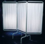 Vinyl Privacy Screen - 3 Panel with Casters